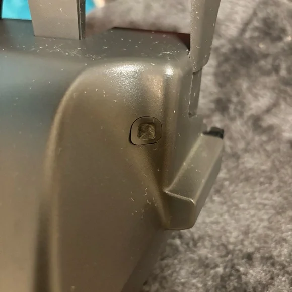 📸 Vintage Polaroid OneStep 600 Instant Camera Retro 80s w/ 7 Photos Left in Film - Picture 3 of 9